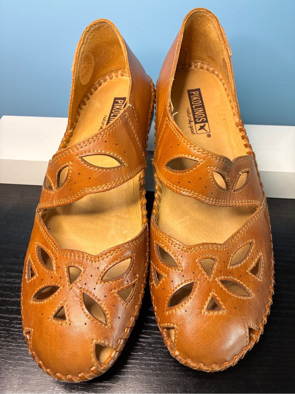 PIKOLINOS Cognac Leather Cutout Slip-On Flats